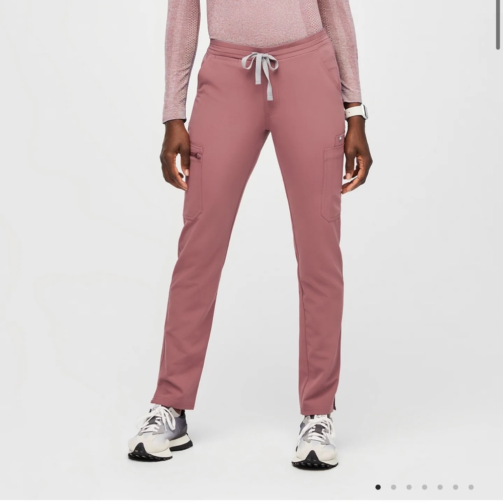 FIGS skinny scrub pants XS
